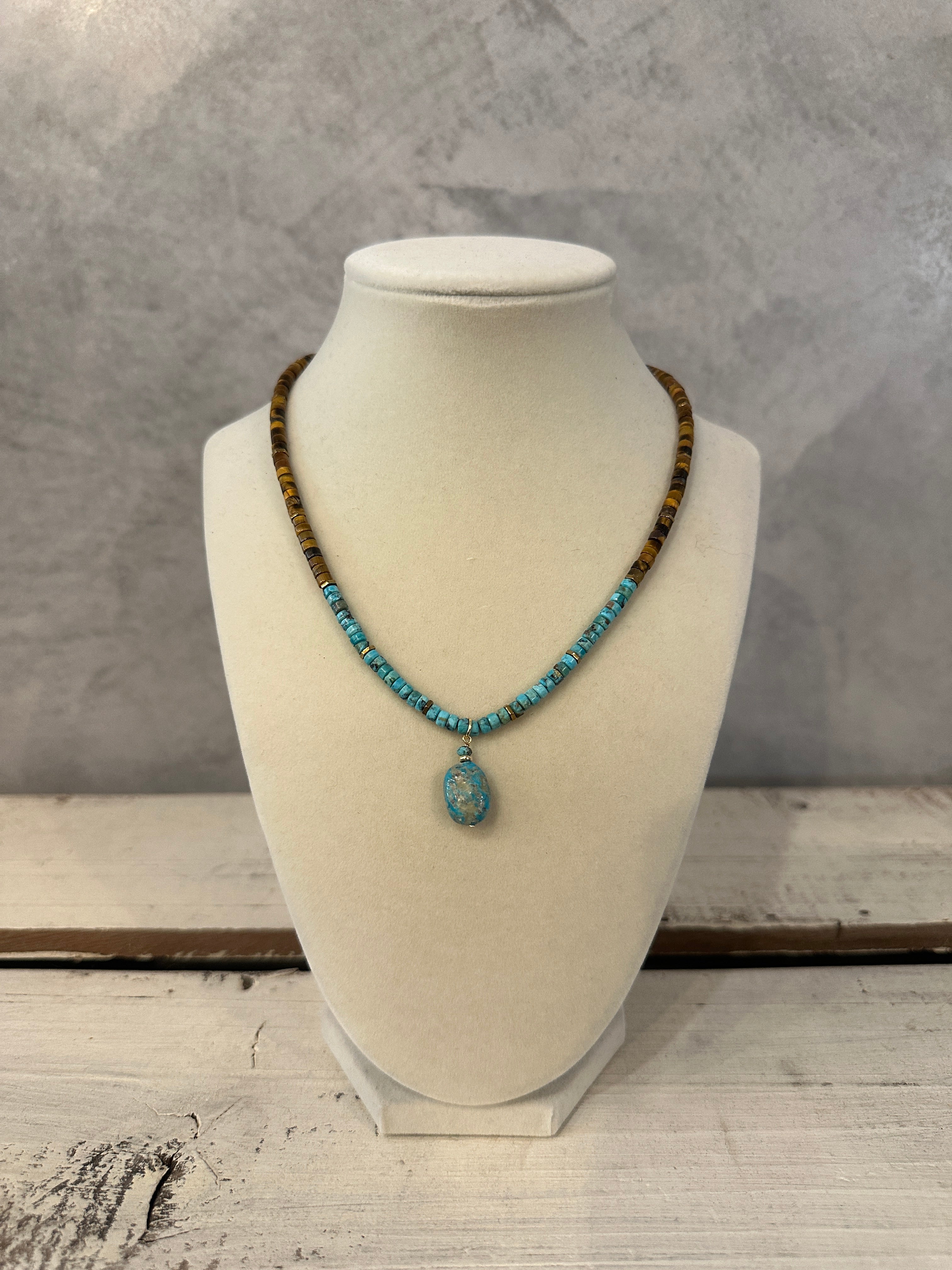 Beaded Crystal Necklace - Tiger&