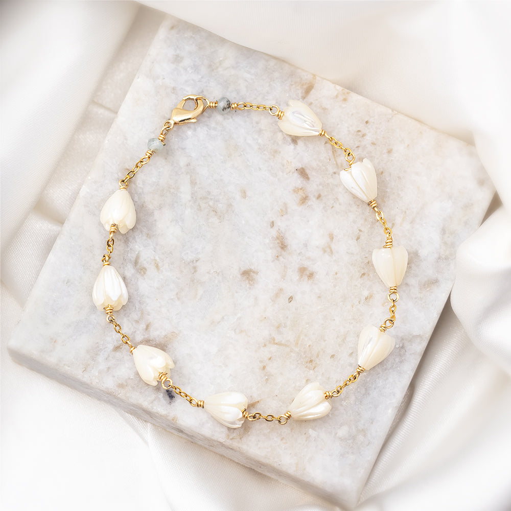 Mother Of Pearl Pikake Anklet