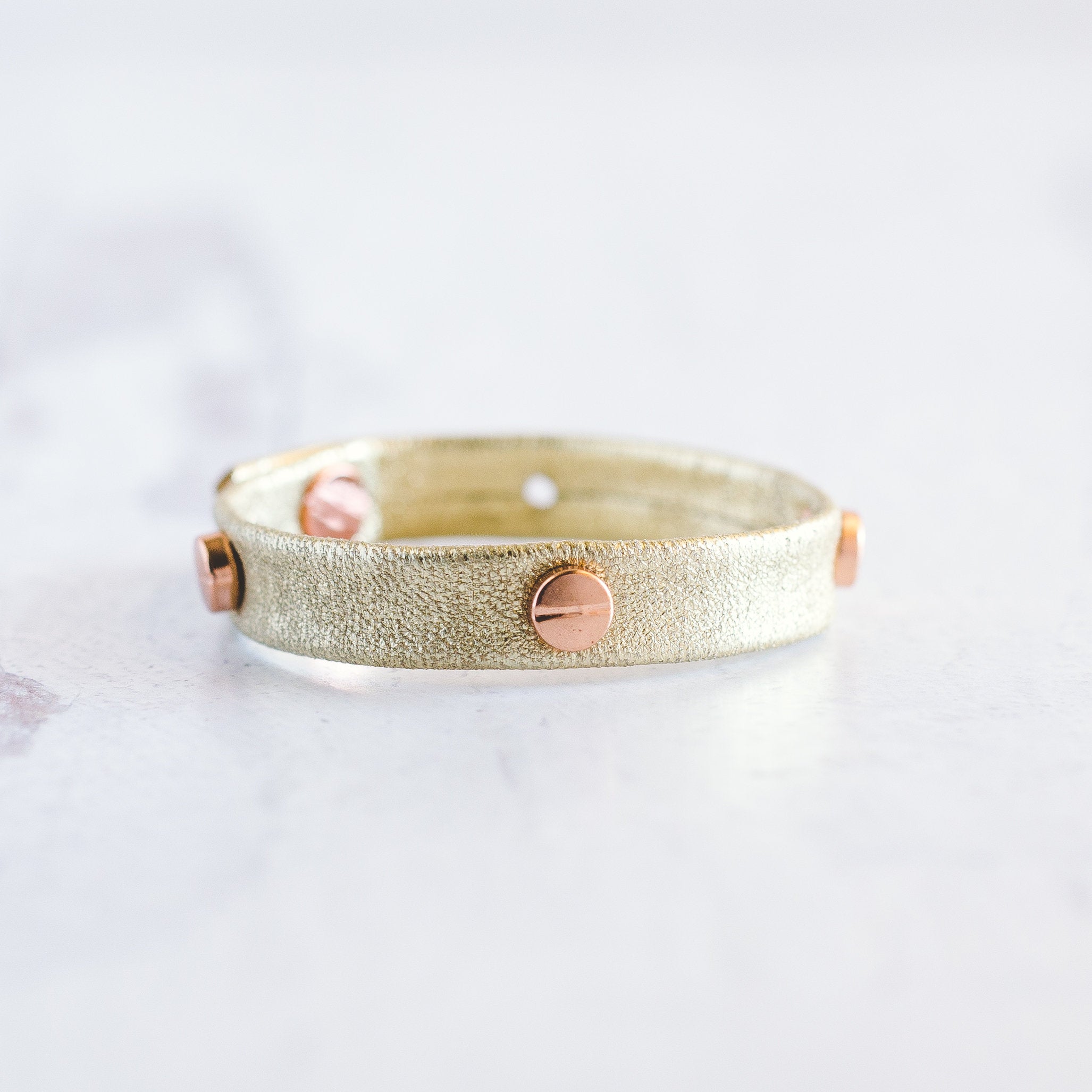 Connected Bracelet - Rose Gold