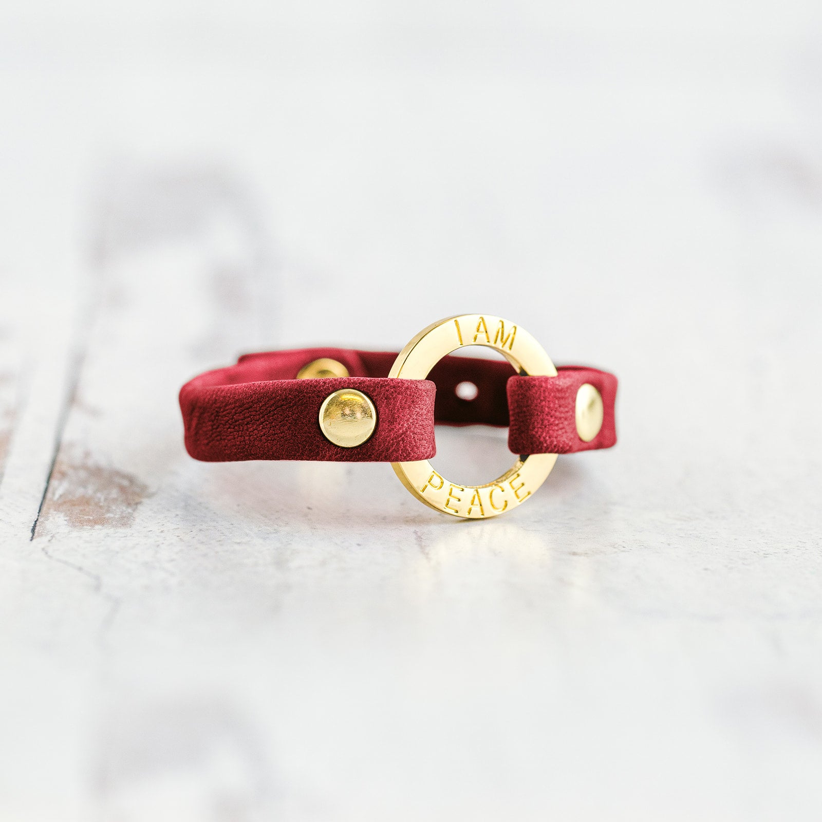 Mantra “ I AM PEACE” Bracelet - Gold