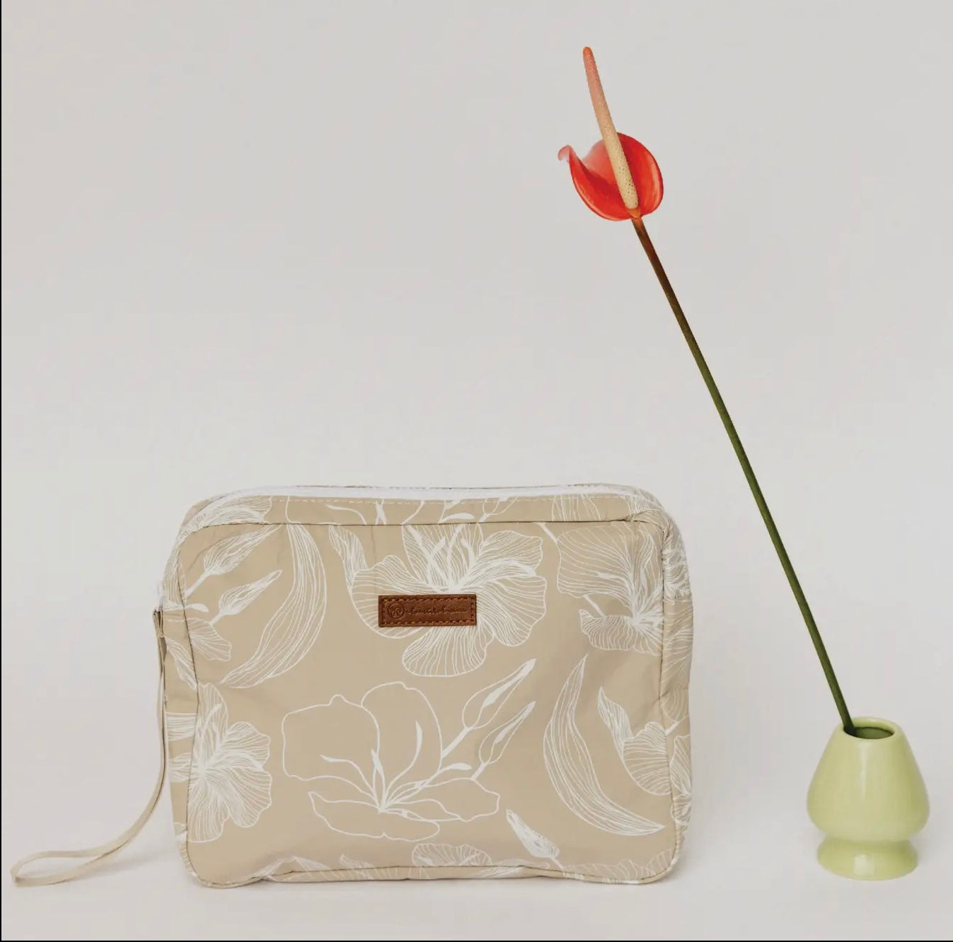 Adventure Hawaii Clutch