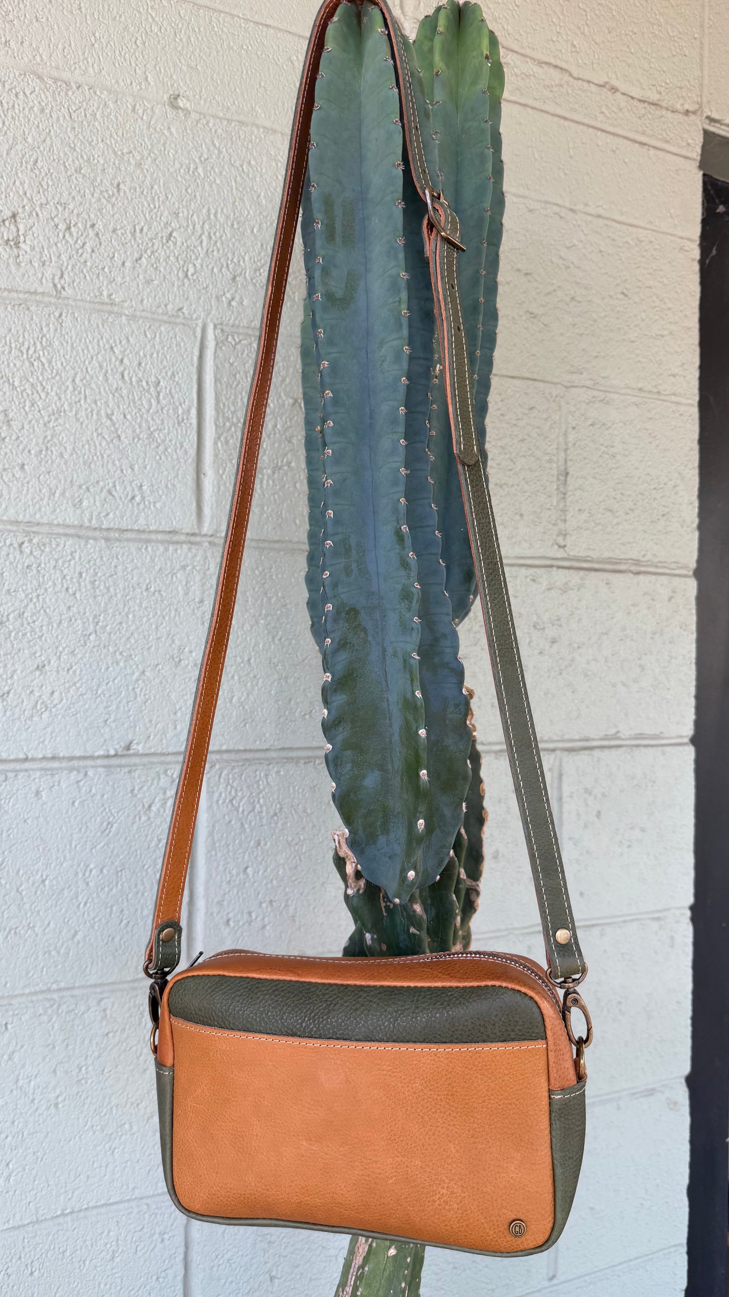 Mia Leather Toaster Bag