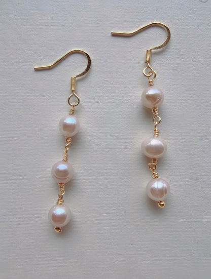 Edison Pearl Earrings