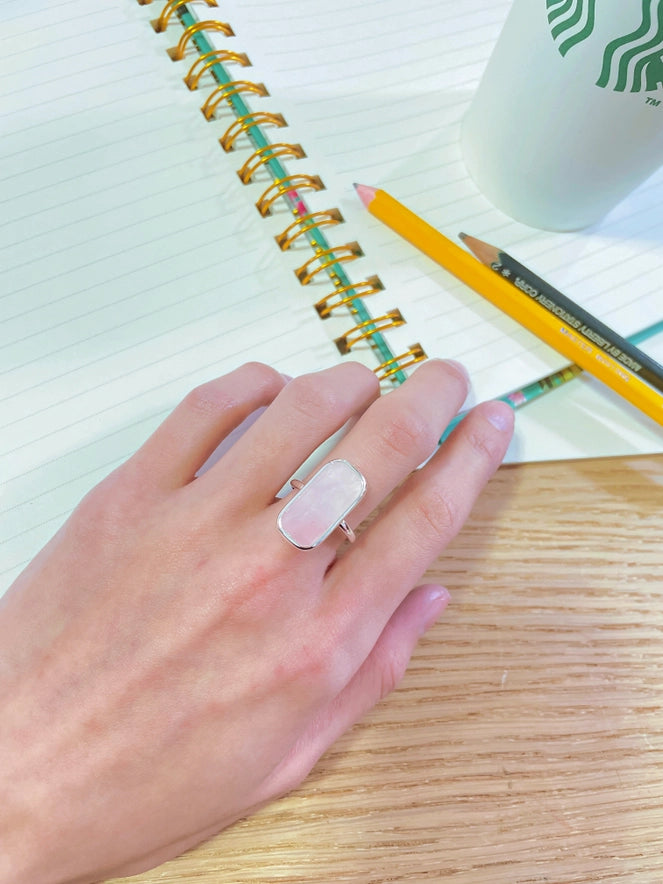 Rose Quartz Rectangle Ring - Sf
