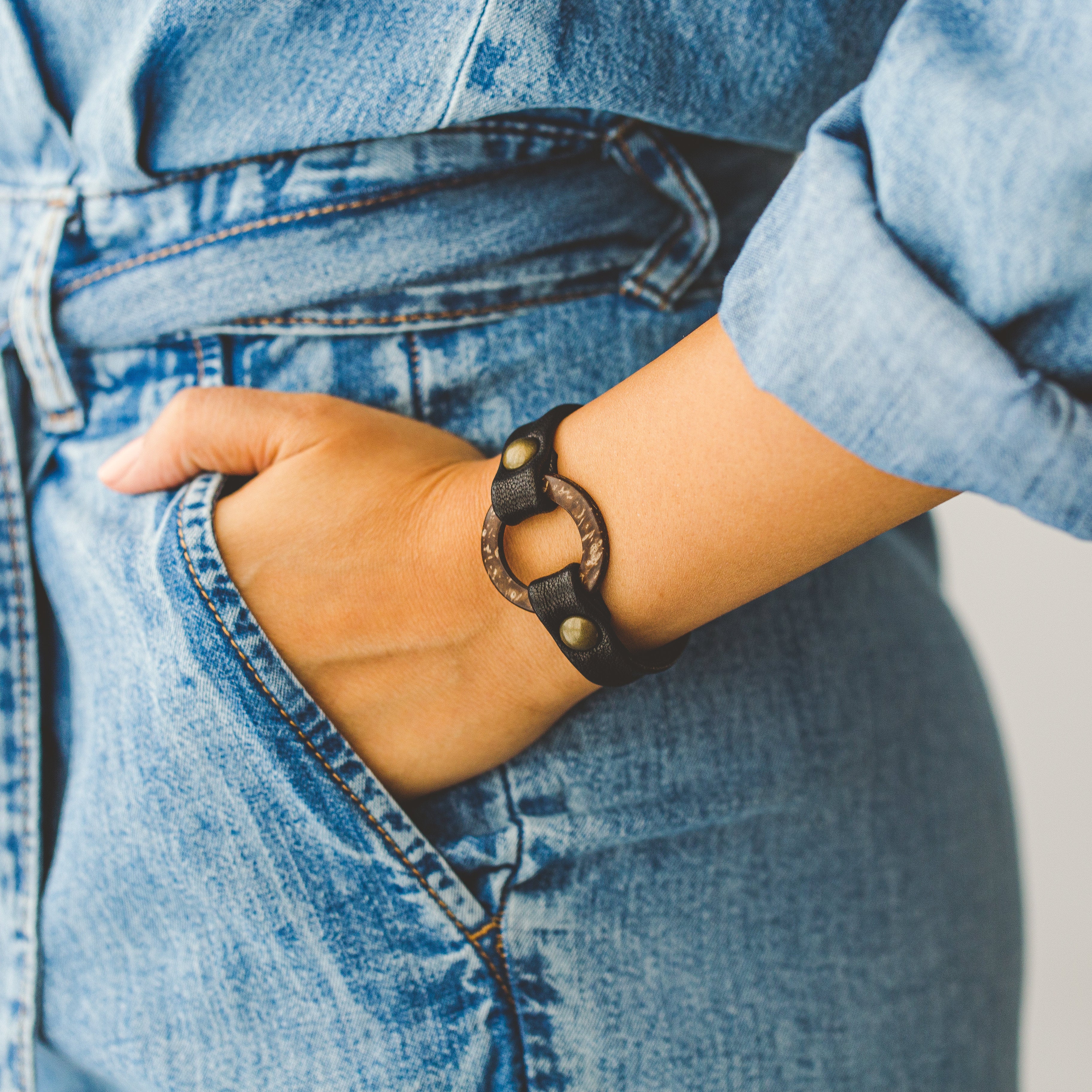 Inspired Coconut Shell Ring Genuine Leather Bracelets – Bracelets