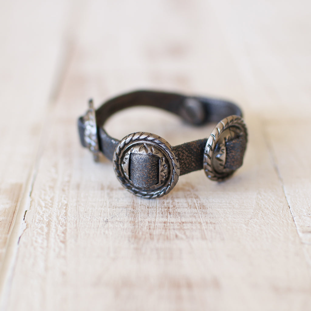 Native Giving Bracelet - Brushed Silver
